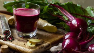 jugo de remolacha picante fresco con jengibre