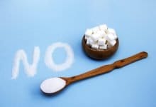 12 se&ntilde;ales visibles en el cuerpo de que est&aacute;s consumiendo demasiado az&uacute;car