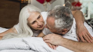 Beneficios del sexo después de los 60 años